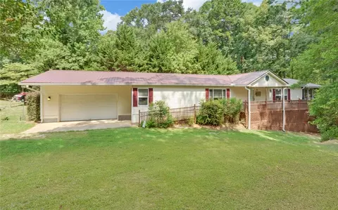 139 Hidden Pt, Hartwell, GA 30643