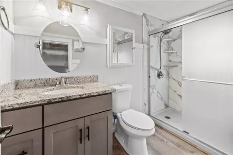 Bath - 910 White Cut Rd, Walhalla, SC 29691 photo 1 of 1