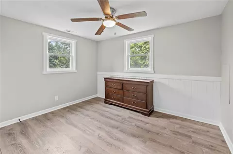 Bedroom - 910 White Cut Rd, Walhalla, SC 29691 photo 2 of 3
