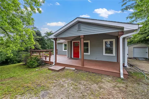 Exterior - 910 White Cut Rd, Walhalla, SC 29691 photo 1 of 7