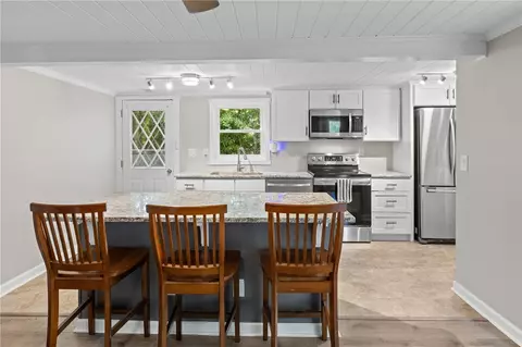 Kitchen - 910 White Cut Rd, Walhalla, SC 29691 photo 1 of 4