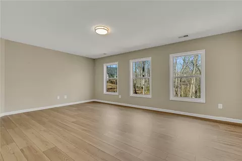 Living - 115 Hibiscus Dr, Easley, SC 29642 photo 7 of 8
