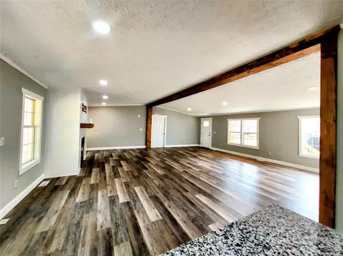 136 Fields Ave, Anderson, SC 29625 photo 17