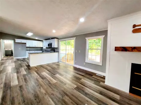 136 Fields Ave, Anderson, SC 29625 photo 6