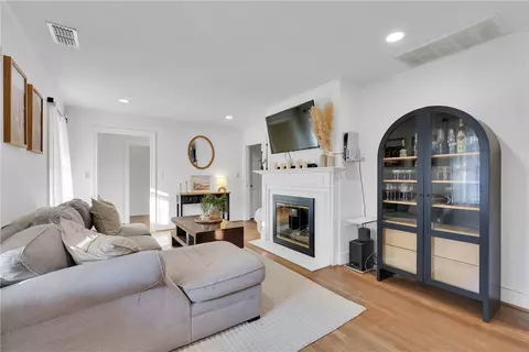 111 Mcbee Ave, Easley, SC 29640 photo 4