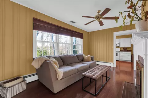 111 Mcbee Ave, Easley, SC 29640 photo 11