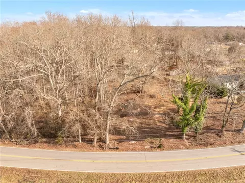 562 Cooper Bridge Rd, Fountain Inn, SC 29644