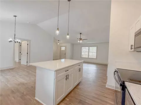 554 Fairfield Rd, Walhalla, SC 29691 photo 12