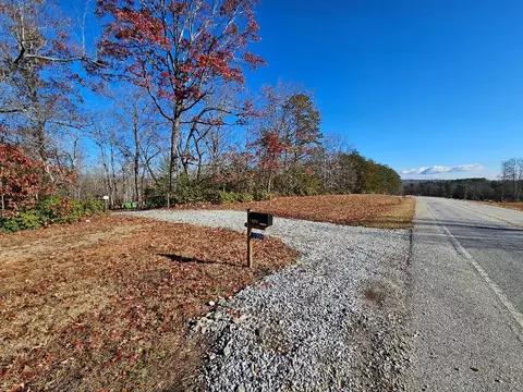 11209 N Hwy 11, Salem, SC 29670