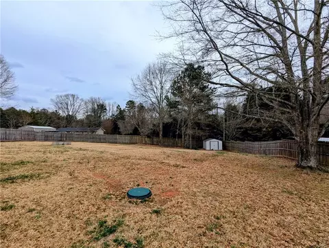 328 Chastain Rd, Central, SC 29630 photo 10