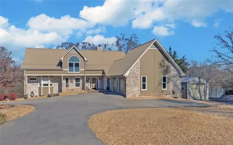3778 Beaverdam Farm Rd, Canon, GA 30520