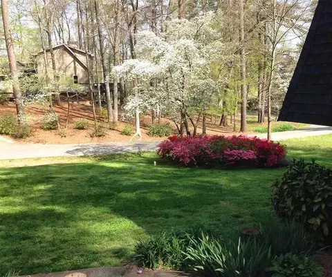 116 E Brookwood Dr, Clemson, SC 29631 photo 2