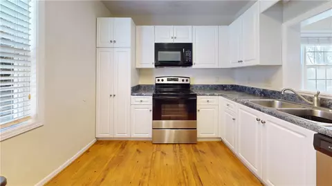 207 Boggs St, Clemson, SC 29631 photo 3
