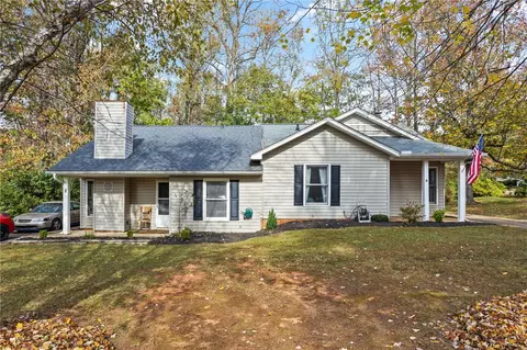 6 And 8 Charterhouse Ct, Piedmont, SC 29673