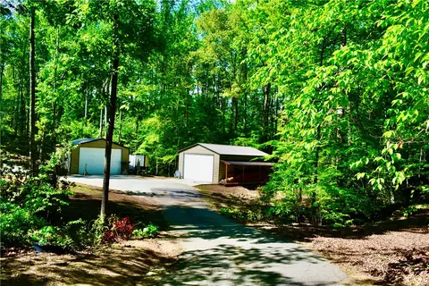 Exterior - 110 Singing Waters Dr, Seneca, SC 29672 photo 17 of 17