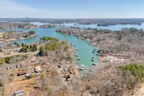 View/Area - 110 Singing Waters Dr, Seneca, SC 29672 photo 5 of 7