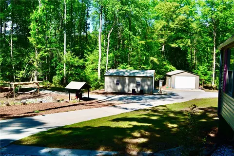 Exterior - 110 Singing Waters Dr, Seneca, SC 29672 photo 15 of 17