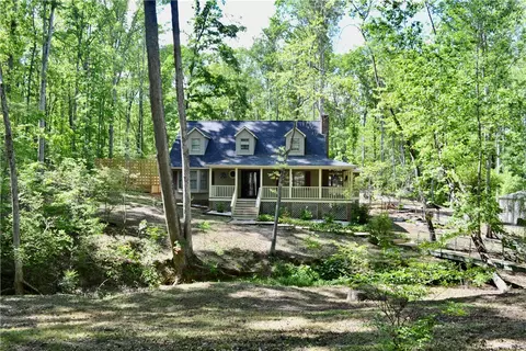 Exterior - 110 Singing Waters Dr, Seneca, SC 29672 photo 11 of 17