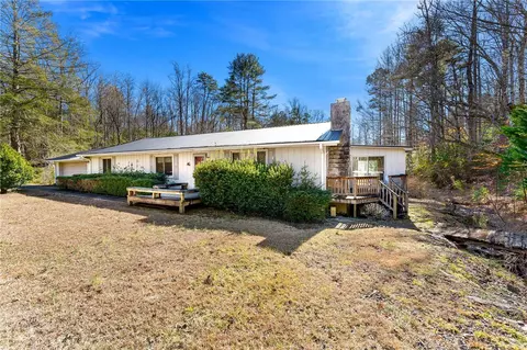 540 Gnats Hollow Rd, Mountain Rest, SC 29664