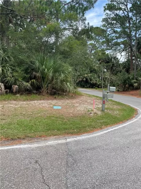 401 Porpoise Dr, Saint Helena Island, SC 29920