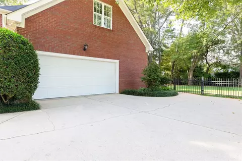 106 Lockmere Ct, Easley, SC 29642 photo 6