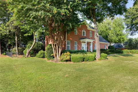 106 Lockmere Ct, Easley, SC 29642 photo 3