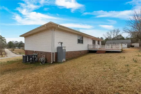 Exterior - 220 Goodrich St, Honea Path, SC 29654 photo 4 of 5