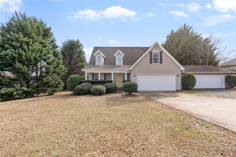 126 Hallmark Ln, Easley, SC 29640