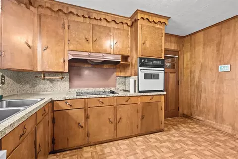 Kitchen - 2213 E River St, Anderson, SC 29621 photo 3 of 5