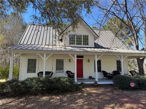 5601 Midway Rd, Williamston, SC 29697