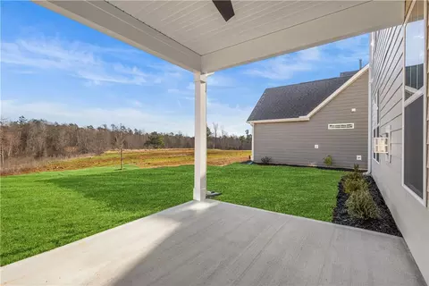 Exterior - 118 Wells Crossing Ln, Seneca, SC 29678 photo 3 of 5