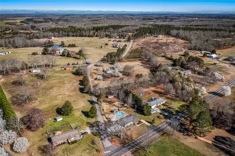 View/Area - 1503 Levis Smith Rd, Pendleton, SC 29670 photo 3 of 5