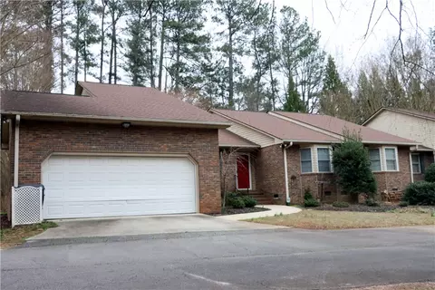 102 Holly Ridge Dr, Anderson, SC 29621