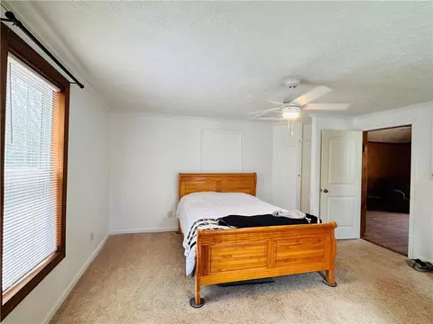 Bedroom - 25 E Central Ave, Iva, SC 29655 photo 1 of 2