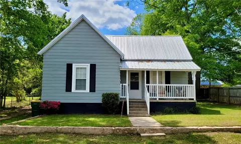 25 E Central Ave, Iva, SC 29655