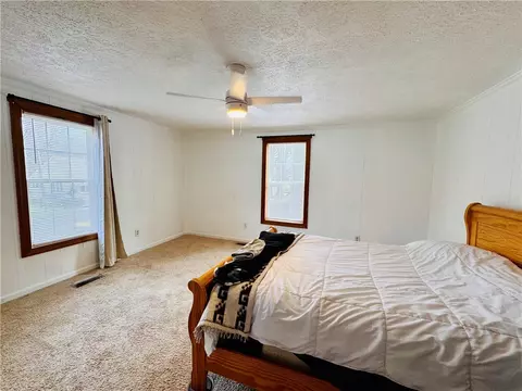 Bedroom - 25 E Central Ave, Iva, SC 29655 photo 2 of 2