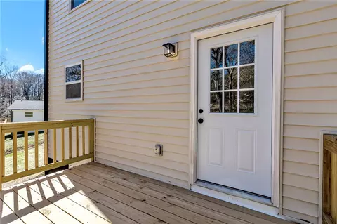Exterior - 1507 Bennett Dr, Anderson, SC 29621 photo 3 of 9