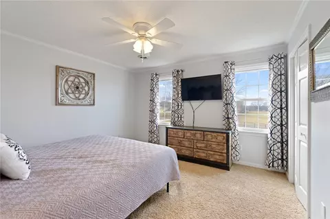 Bedroom - 132 Lake Rd, Easley, SC 29642 photo 4 of 5