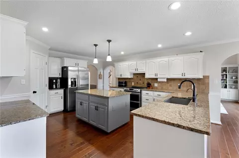 Kitchen - 132 Lake Rd, Easley, SC 29642 photo 1 of 4