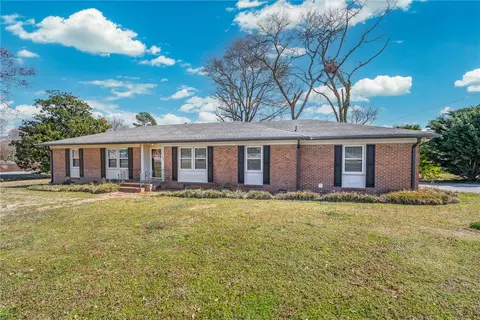402 Harden Rd, Anderson, SC 29621
