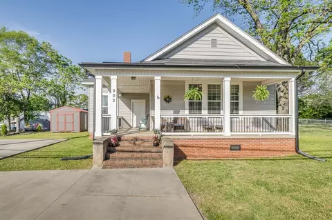 903 S 5th St, Easley, SC 29640