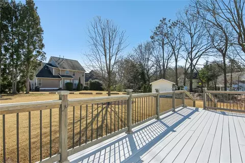 Exterior - 115 Wenlock Ct, Easley, SC 29642 photo 5 of 14