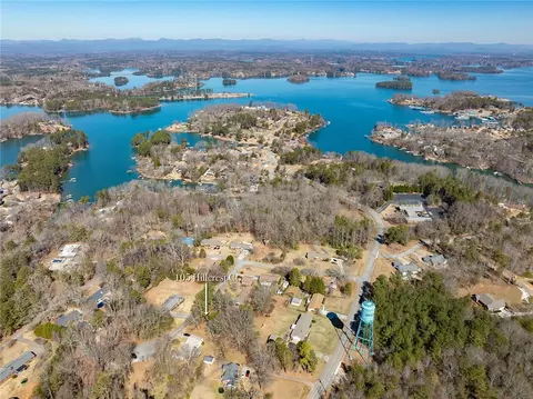 105 Hillcrest Ct, Seneca, SC 29672 photo 7