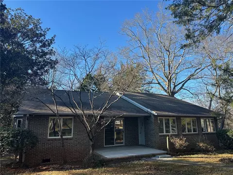 Exterior - 98 Brookhaven Dr, Clemson, SC 29631 photo 2 of 5