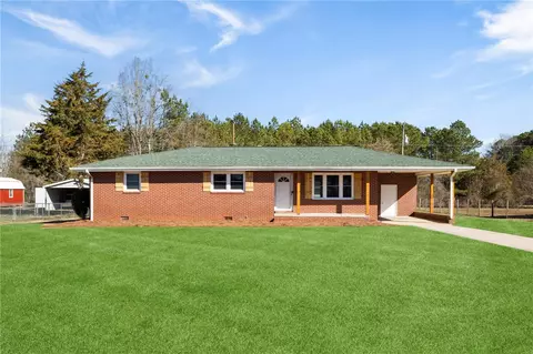 10 Lee St, Honea Path, SC 29654