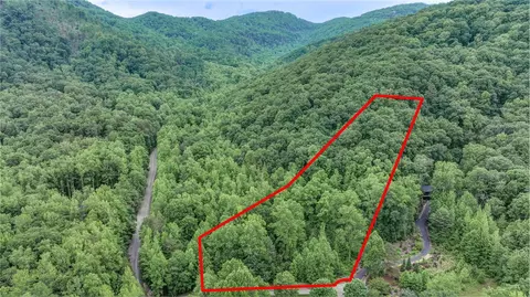 105 Misty Valley Ct, Travelers Rest, SC 29690