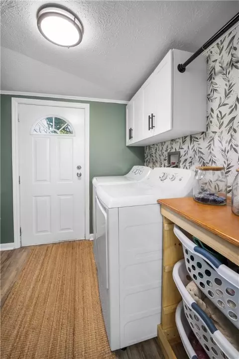 Other - 902 E 2 Ave, Easley, SC 29640 photo 6 of 9