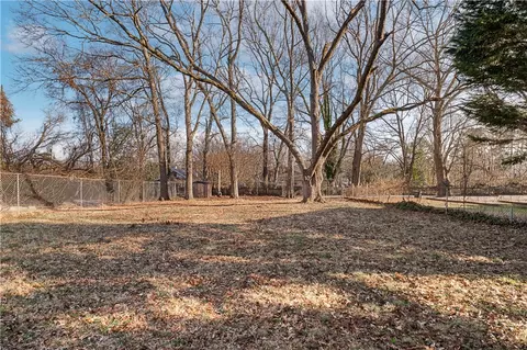 Exterior - 902 E 2 Ave, Easley, SC 29640 photo 7 of 7
