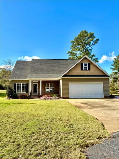 1202 Summers Dr, Pendleton, SC 29670
