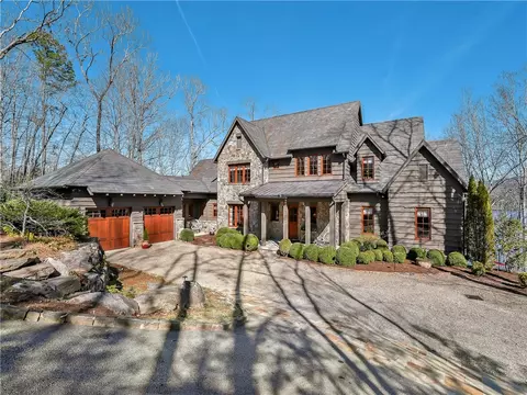 213 Jocassee Point Rd, Salem, SC 29676